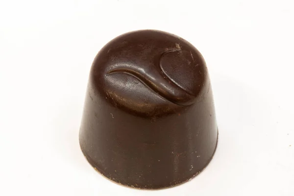배경에 맛있는 초콜릿 캔디의 클로즈업 — 스톡 사진