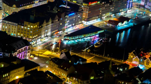 Puerto Iluminado Bergen Noche Noruega —  Fotos de Stock