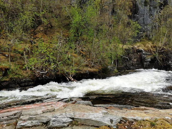 Een Prachtig Landschap Van Skjervsfossen Waterval Noorwegen — Stockfoto