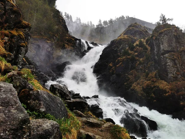 Uma Bela Paisagem Cachoeira Latefossen Noruega — Fotografia de Stock