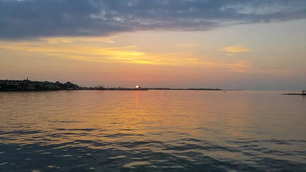 Krásný Výhled Moře Při Malebném Západu Slunce — Stock fotografie