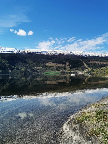 Uma Bela Paisagem Lago Vangsvatnet Noruega — Fotografia de Stock