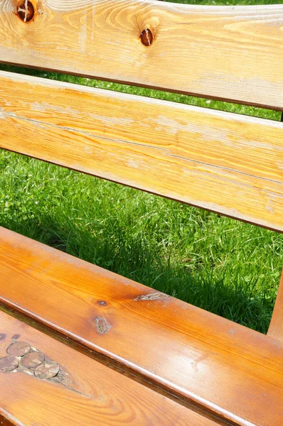 Closeup Wooden Park Bench — Stock Photo, Image