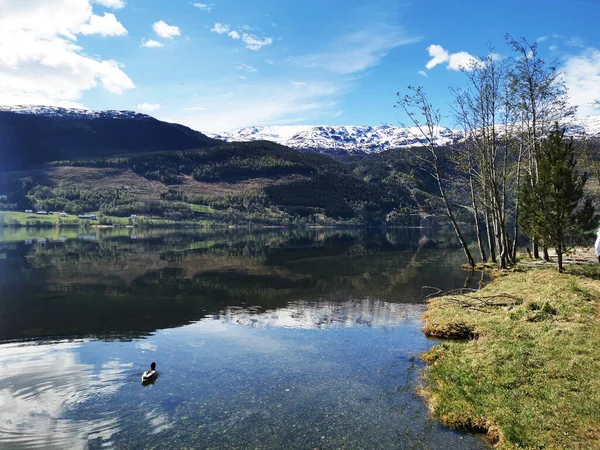 Hermoso Paisaje Del Lago Vangsvatnet Noruega —  Fotos de Stock