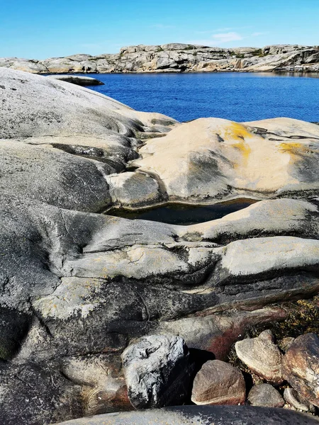 Norveç Verden Ende Taş Dağlarla Çevrili Bir Denizin Manzaralı Bir — Stok fotoğraf