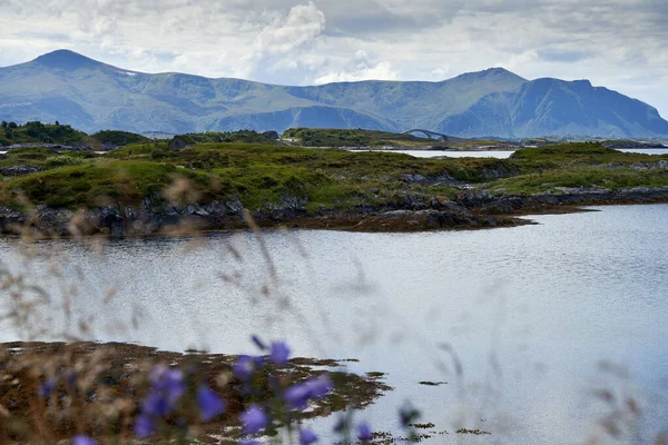 Skaliste Góry Plaży Oceanu Atlantyckiego Norwegii — Zdjęcie stockowe