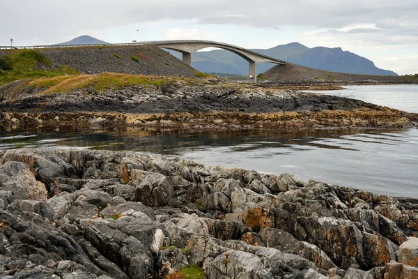 Most Storseisundet Nejdelší Osmi Mostů Které Tvoří Atlantic Ocean Road — Stock fotografie