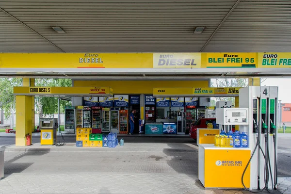 Brcko Bósnia Herzegovina Maio 2017 Foto Diurna Posto Gasolina Bósnia — Fotografia de Stock