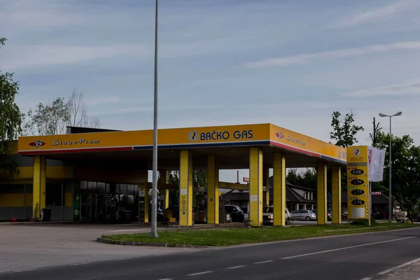 Brcko Bósnia Herzegovina Maio 2017 Foto Diurna Posto Gasolina Bósnia — Fotografia de Stock