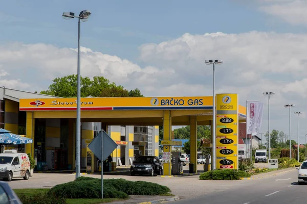 Brcko Bosnia Herzegovina Mayo 2017 Inyección Diurna Gasolinera Bosnia Herzegovina — Foto de Stock