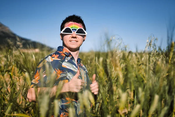 Young Hispanic Male Showing Thumbs Both Hands Field — Stock Photo, Image