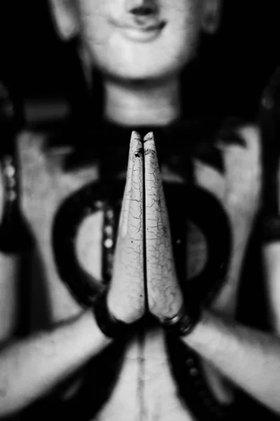 Grayscale Closeup Shot Buddha Statue — Stock Photo, Image