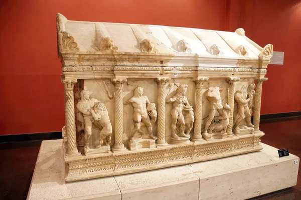 Disparo Del Sarcófago Época Romana Antigua Museo Situado Antalya — Foto de Stock
