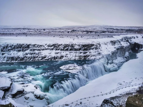 Bir Gljufrabui Mağarada Gizli Bir Şelale — Stok fotoğraf