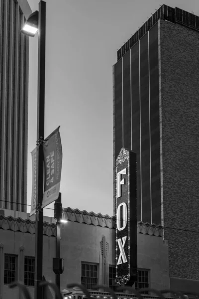 Tucson Ηνωμένες Πολιτείες Ιουν 2021 Fox Theater Sign Lit Red — Φωτογραφία Αρχείου