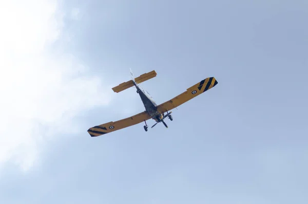 Pzl 24F Cielo Azul Fondo Vista Abajo —  Fotos de Stock