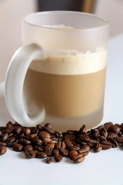 Gros Plan Une Tasse Cappuccino Grains Café — Photo