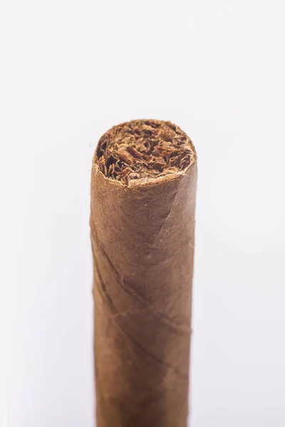 Plano Vertical Elemento Cigarro Sobre Fondo Aislado — Foto de Stock