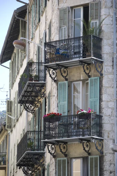 Pequenas Varandas Janelas Francesas Casa Cidade Nice França — Fotografia de Stock