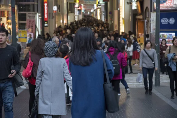 大阪府大阪市 2019年12月6日 大阪府大阪市 2019年12月2日 大阪の心斎橋エリアの人気店 — ストック写真