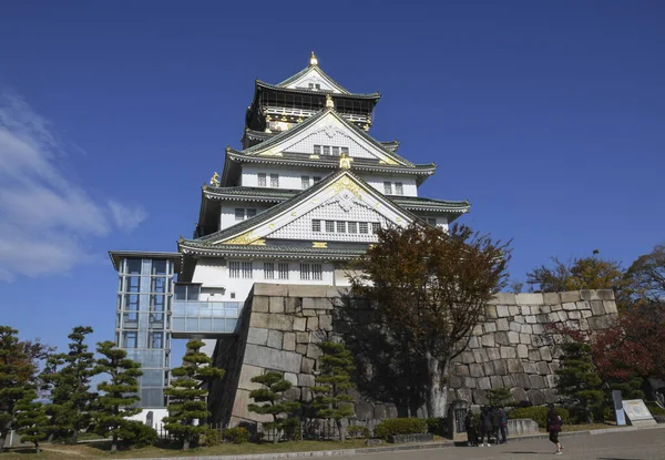 Osaka Japón 2019 Osaka Japón 2019 Turismo Personas Visitan Castillo —  Fotos de Stock