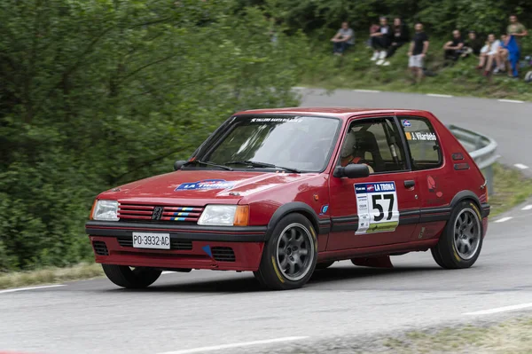 Barcelona Spanyolország Május 2021 Barcelona Spanyolország Május 2021 Peugeot 205 — Stock Fotó