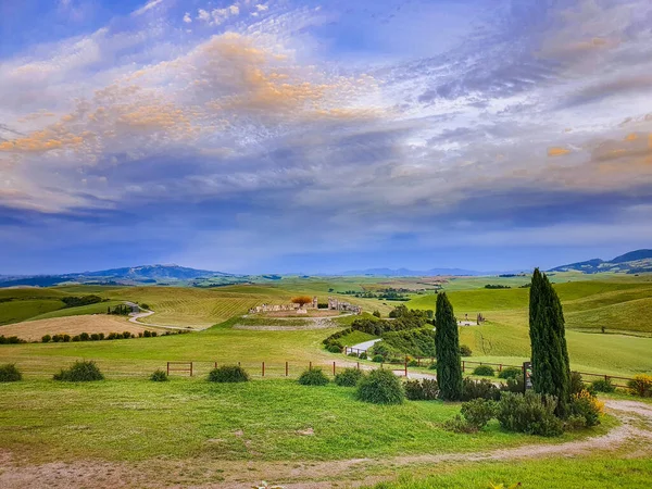 Beautiful Shot Green Hills Fields Tuscany — Stock Photo, Image