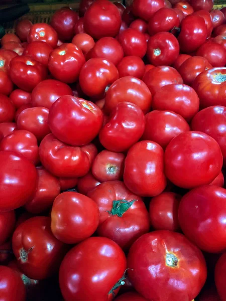 Vollbild Aufnahme Von Rohen Roten Frischen Reifen Saftigen Bio Tomaten — Stockfoto