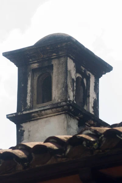 Detalle Arquitectónico Chimeneas Casas Coloniales Ciudad Colonial Antigua Guatemala Patrimonio — Foto de Stock