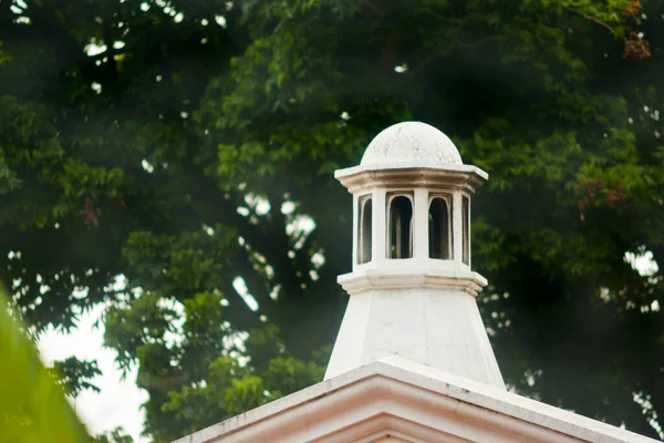 Kémények Építészeti Részletei Antigua Guatemala Gyarmati Városának Gyarmati Házaiban Spanyol — Stock Fotó