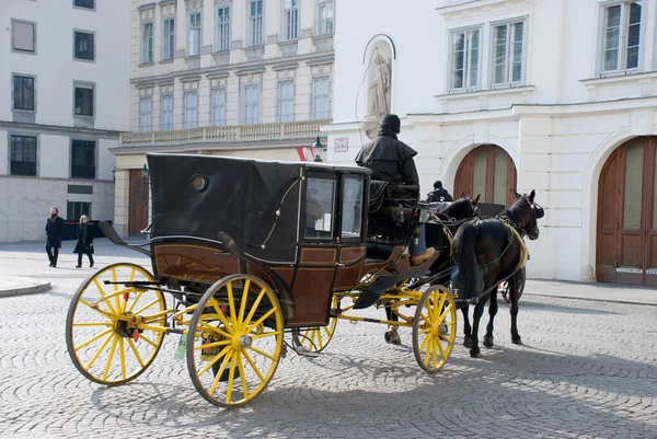 Vienna Austria Mar 2013 Famous Horse Carriage Fiaker Vienna Austria — Stock Photo, Image