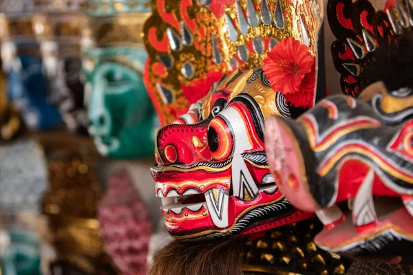 Enfoque Selectivo Las Máscaras Tradicionales Budistas Barong —  Fotos de Stock