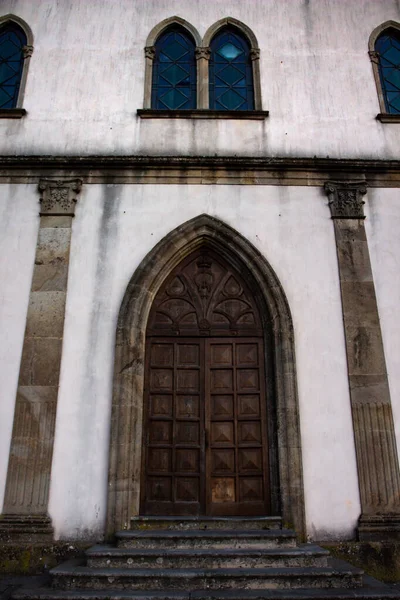 Närbild Bild Trä Bågdörrar Basilica Santa Maria Della Neve Cuglieri — Stockfoto