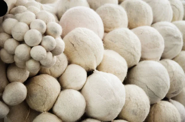 Set White Balls Made Freshly Shorn Sheep Wool — ストック写真