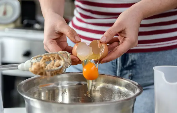 Midsection Image Woman Cracking Egg Mixing Bowl Person Cooking Baking — Foto de Stock