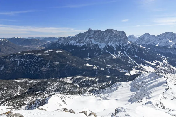 View Top Mountain Zugspitze Highest Mountain Germany Beautiful Day Winter — Stock Fotó