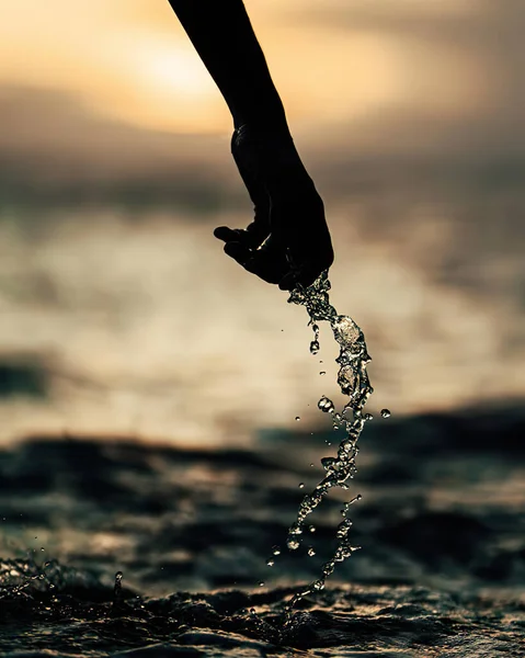 While Playing Water Water Dripping Hand — Fotografia de Stock