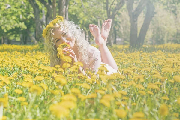 Happy Young Girl Pink Dress Wreath Yellow Dandelions Her Head — Stock Photo, Image