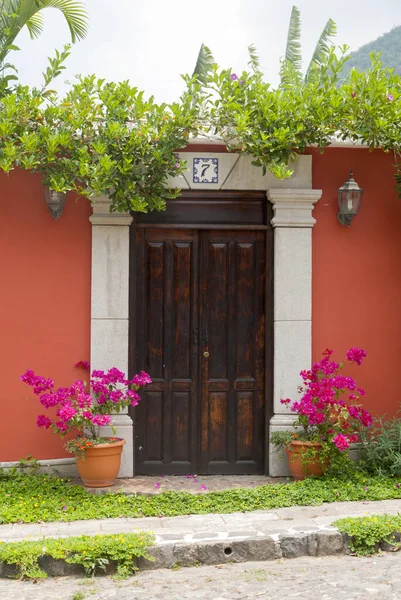 Entrance Door Facade Houses Colonial City Antigua Guatemala Details Spanish — Foto Stock