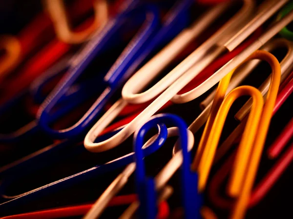 Closeup Shot Pile Colorful Paperclips — 스톡 사진