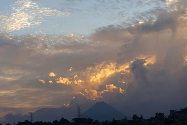 Sunset Guatemala Pollution Free Sky Multicolored Clouds — Zdjęcie stockowe