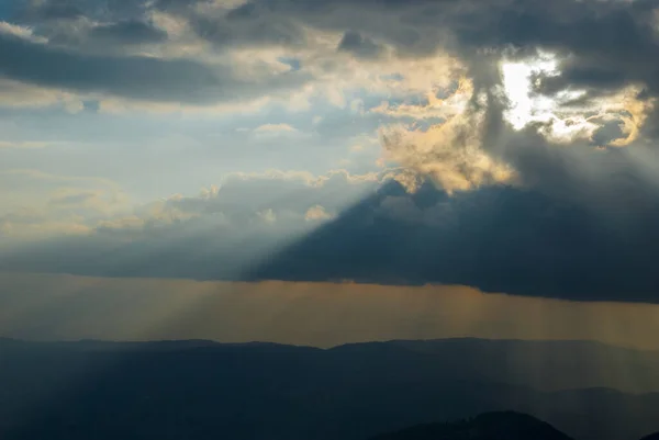 Huehuetenango Napfelkelte Táj Ködös Felhős Hegyi Völgy Cuchumatanes Guatemalában — Stock Fotó