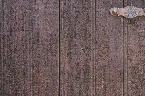 Stare Drewniane Tekstury Okien Drzwi Wietrzone Przez Czas Pęknięciami Zardzewiałymi — Zdjęcie stockowe