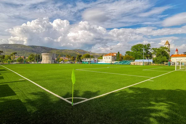 Campo Futebol Impressionante Cidade Costeira Trogir Croácia — Fotografia de Stock