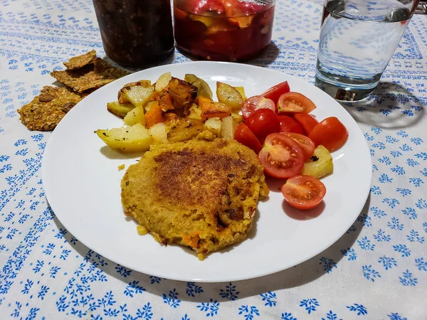 Närbild Hälsosam Vegansk Mat Och Sallad — Stockfoto