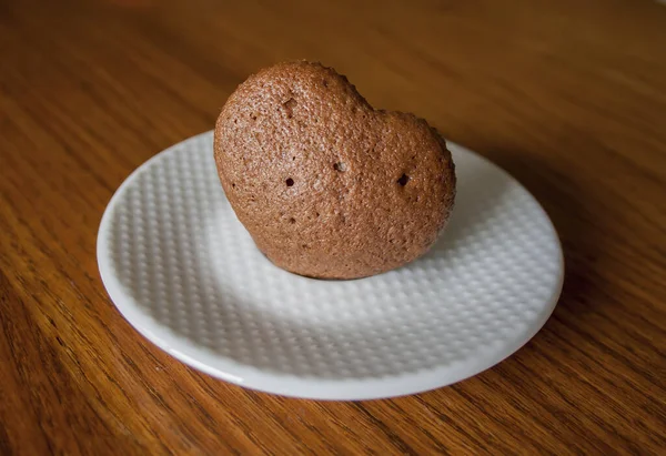 Tiro Perto Cupcake Forma Coração Chocolate — Fotografia de Stock