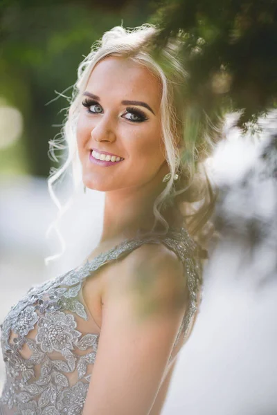 Pretty Blonde Caucasian Woman Silver Evening Dress Posing Outdoors — Stock Photo, Image