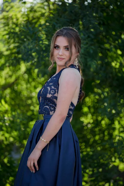 Attractive Caucasian Female Wearing Elegant Dark Blue Dress Posing Park — Stock Photo, Image