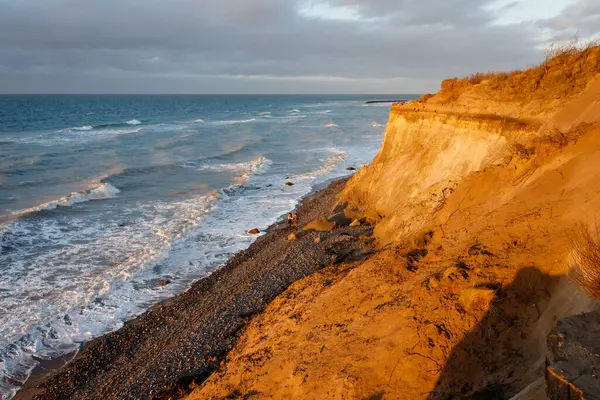 Ein Kliff Der Ostsee Unter Wolkenverhangenem Himmel — Stockfoto