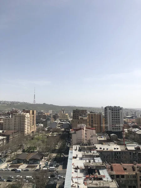 Plano Vertical Una Hermosa Ciudad Ereván Capital Armenia Bajo Cielo — Foto de Stock